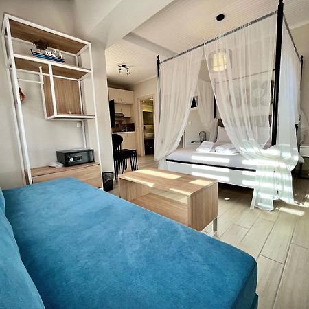 Porto Portes Suites เนอาโปติไดอา ภายนอก รูปภาพ