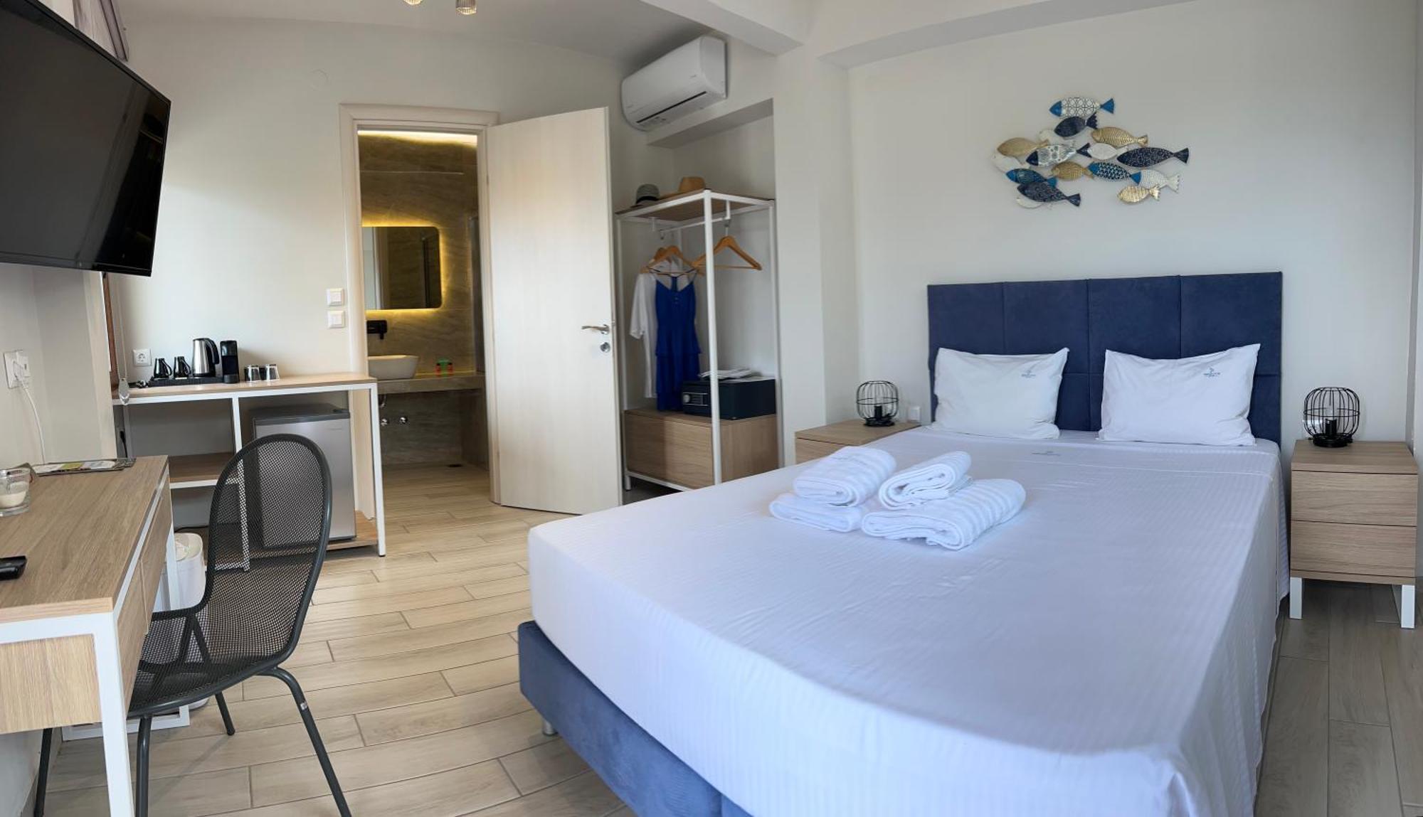 Porto Portes Suites เนอาโปติไดอา ภายนอก รูปภาพ