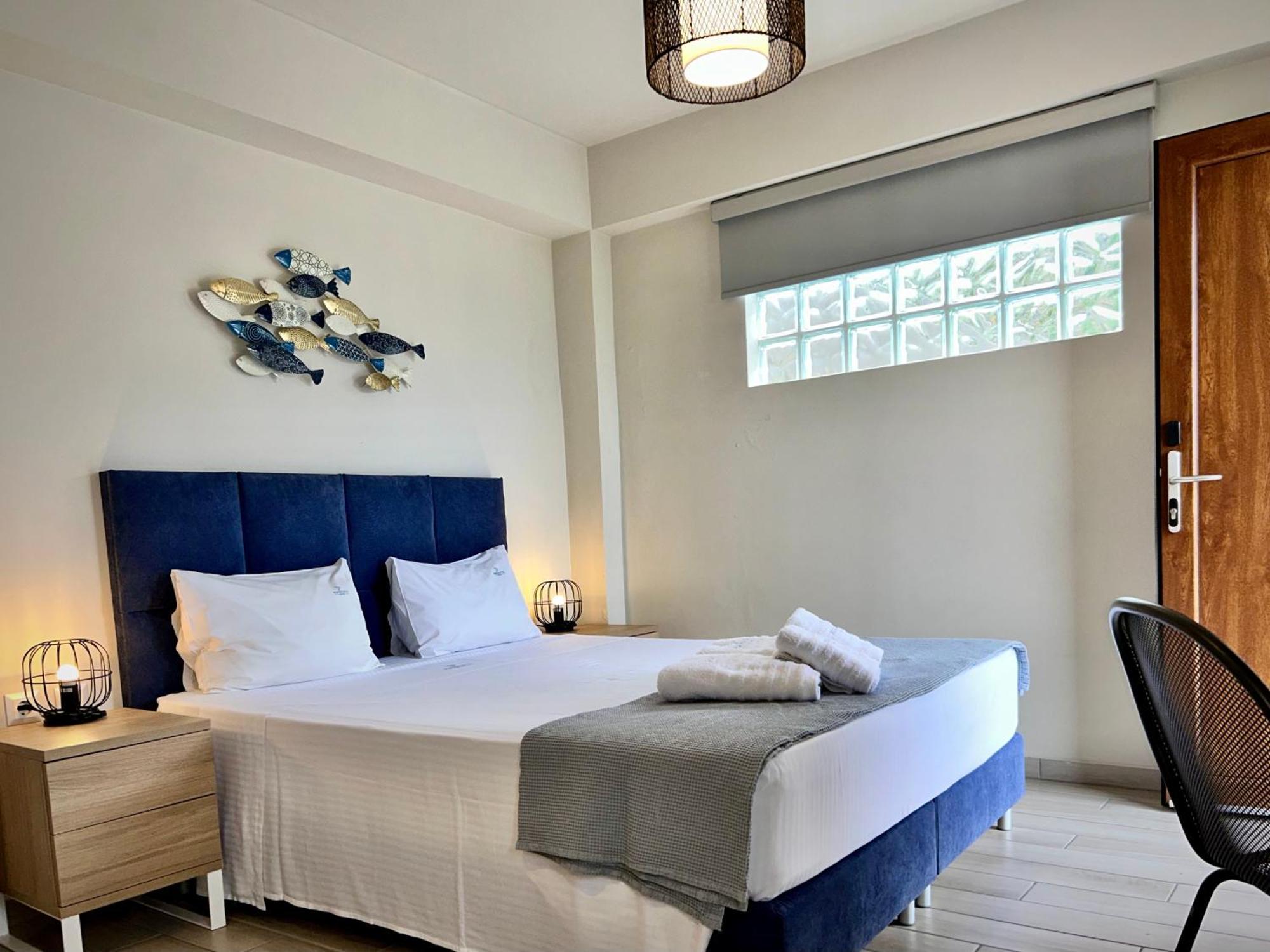 Porto Portes Suites เนอาโปติไดอา ภายนอก รูปภาพ