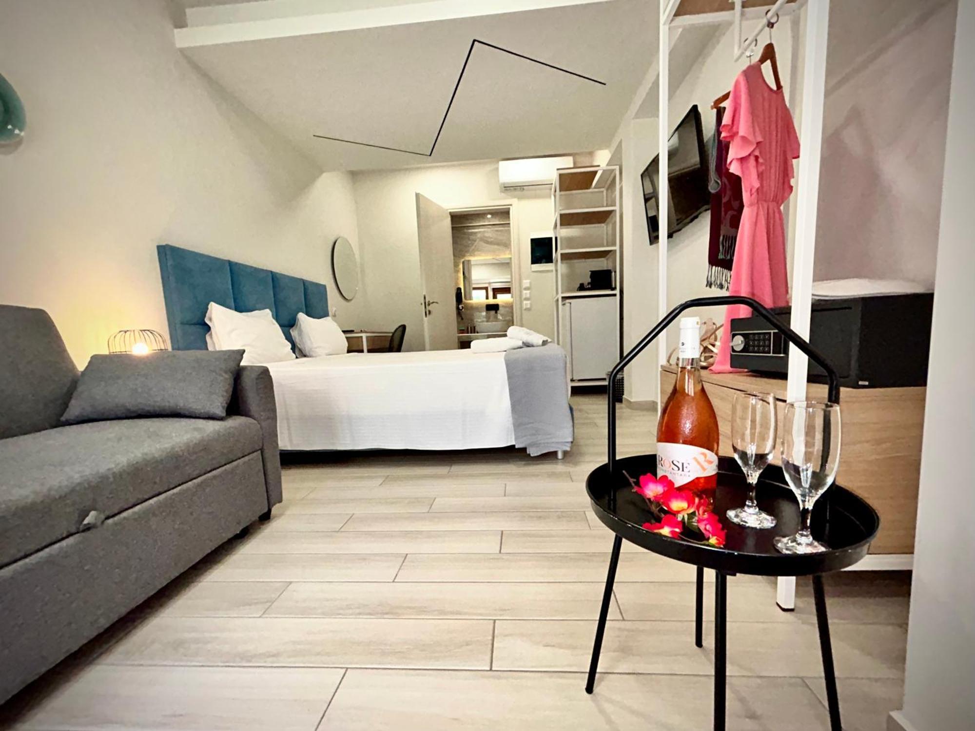 Porto Portes Suites เนอาโปติไดอา ภายนอก รูปภาพ