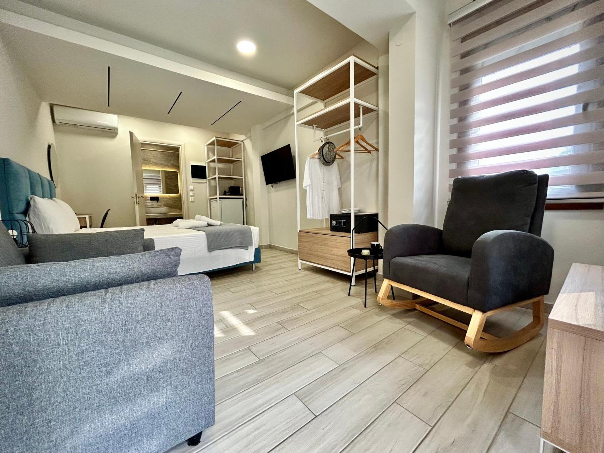 Porto Portes Suites เนอาโปติไดอา ภายนอก รูปภาพ